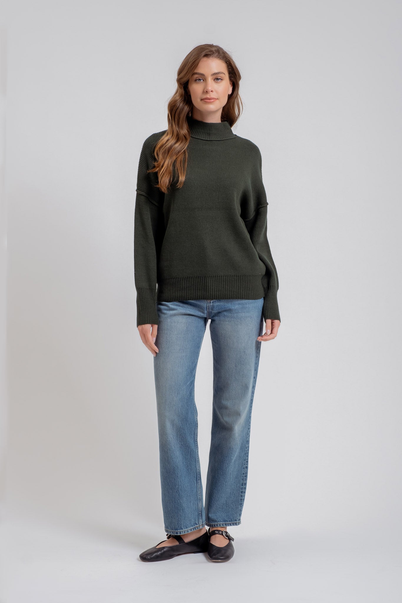 MOCK NECK RIBBED SWEATER