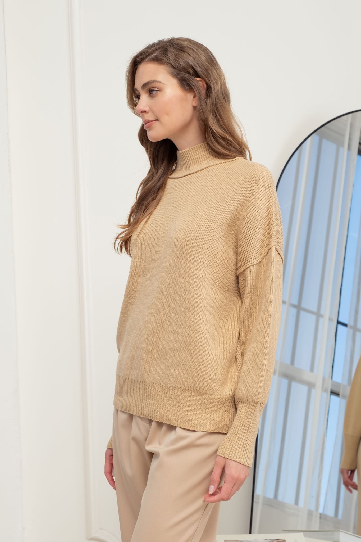 MOCK NECK RIBBED SWEATER