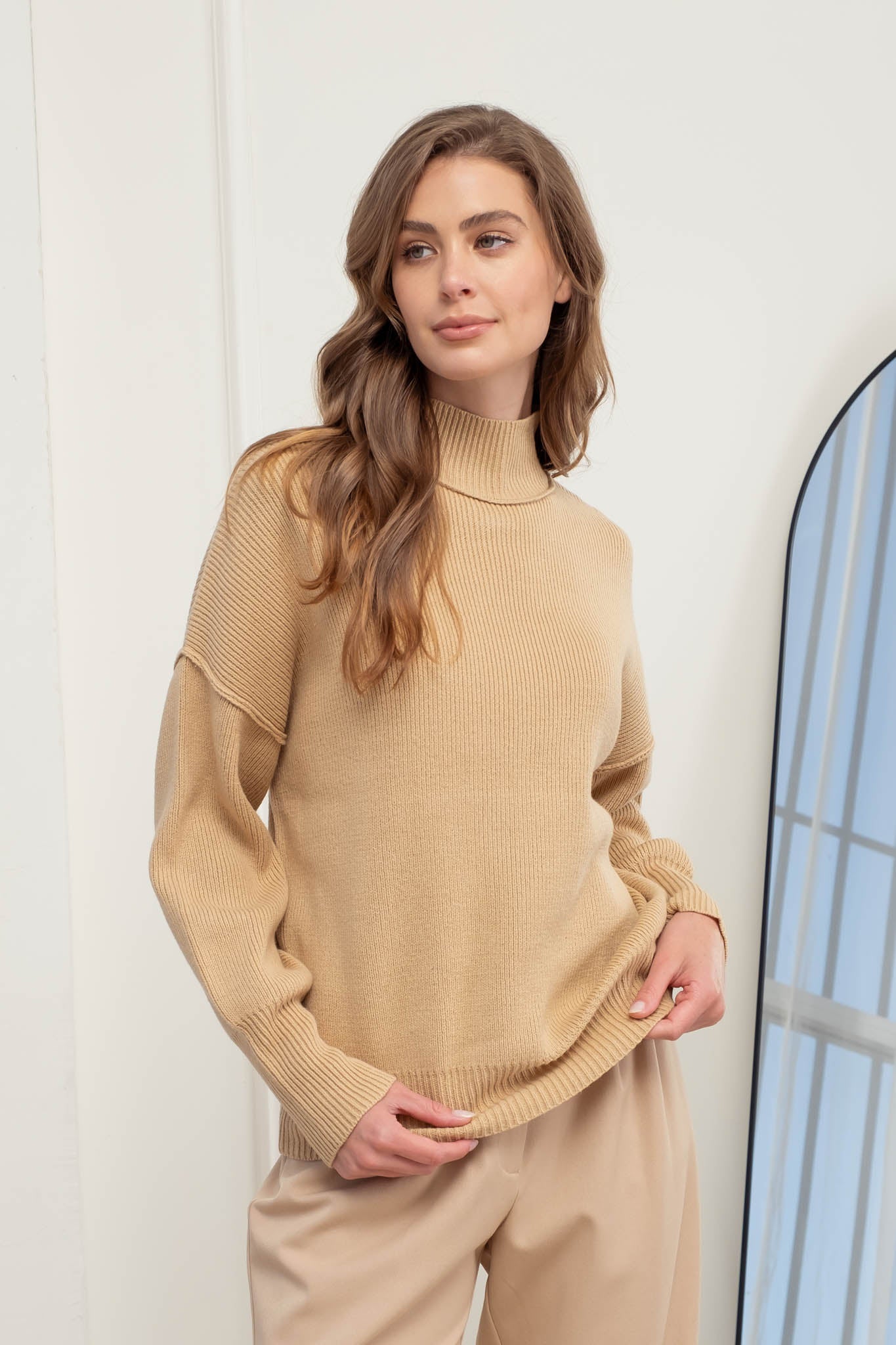 MOCK NECK RIBBED SWEATER