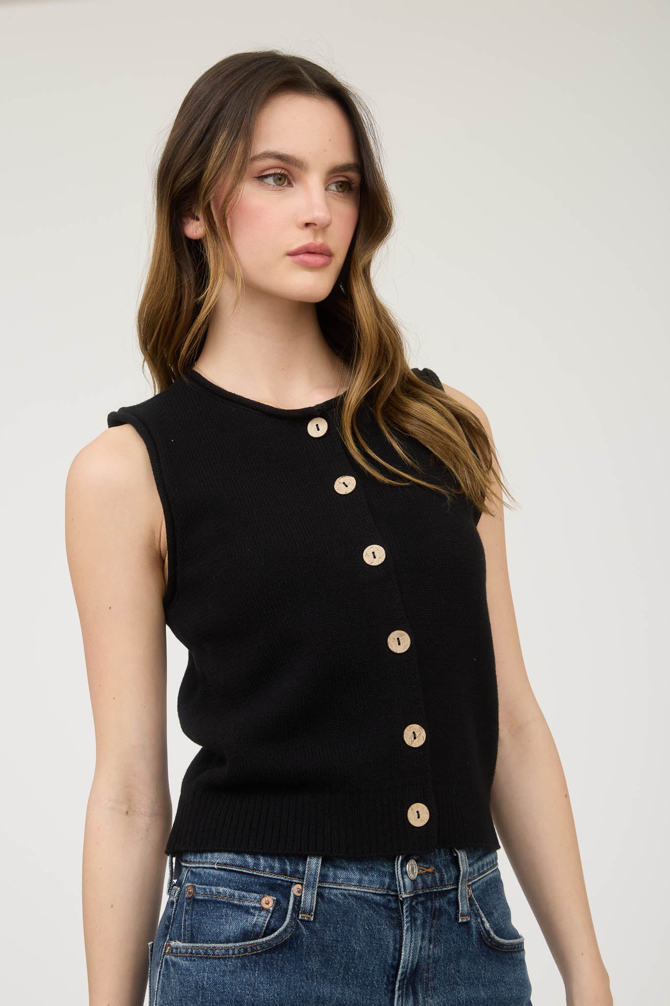 RAW EDGE BUTTON DOWN KNIT CARDIGAN VEST TOP