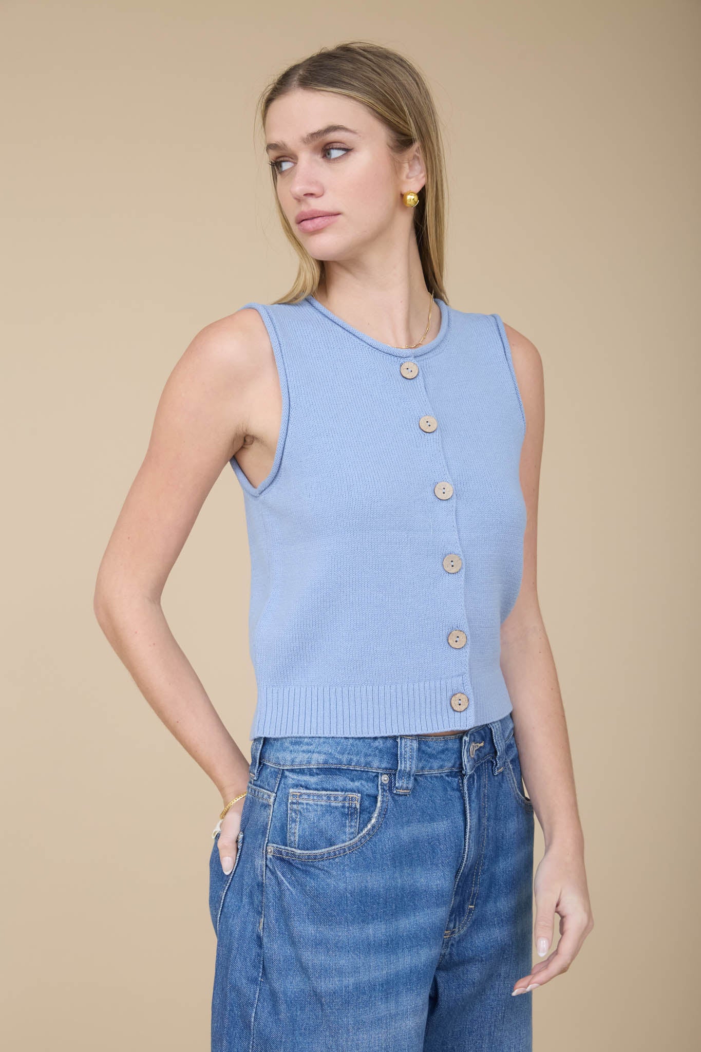 RAW EDGE BUTTON DOWN KNIT CARDIGAN VEST TOP