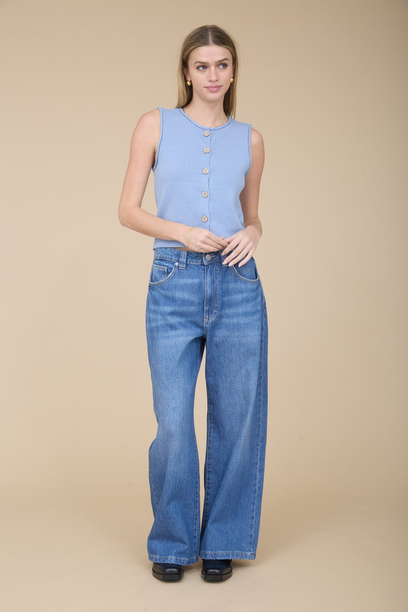 RAW EDGE BUTTON DOWN KNIT CARDIGAN VEST TOP