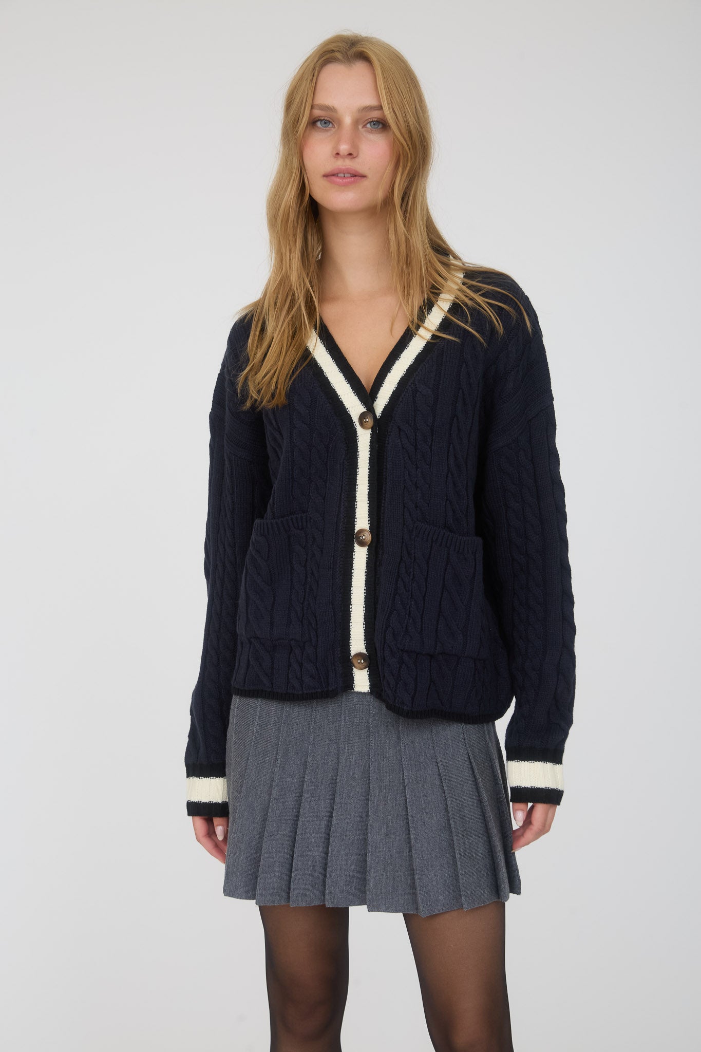 CONTRAST STRIPE TRIM CABLE KNIT BOYFRIEND CARDIGAN