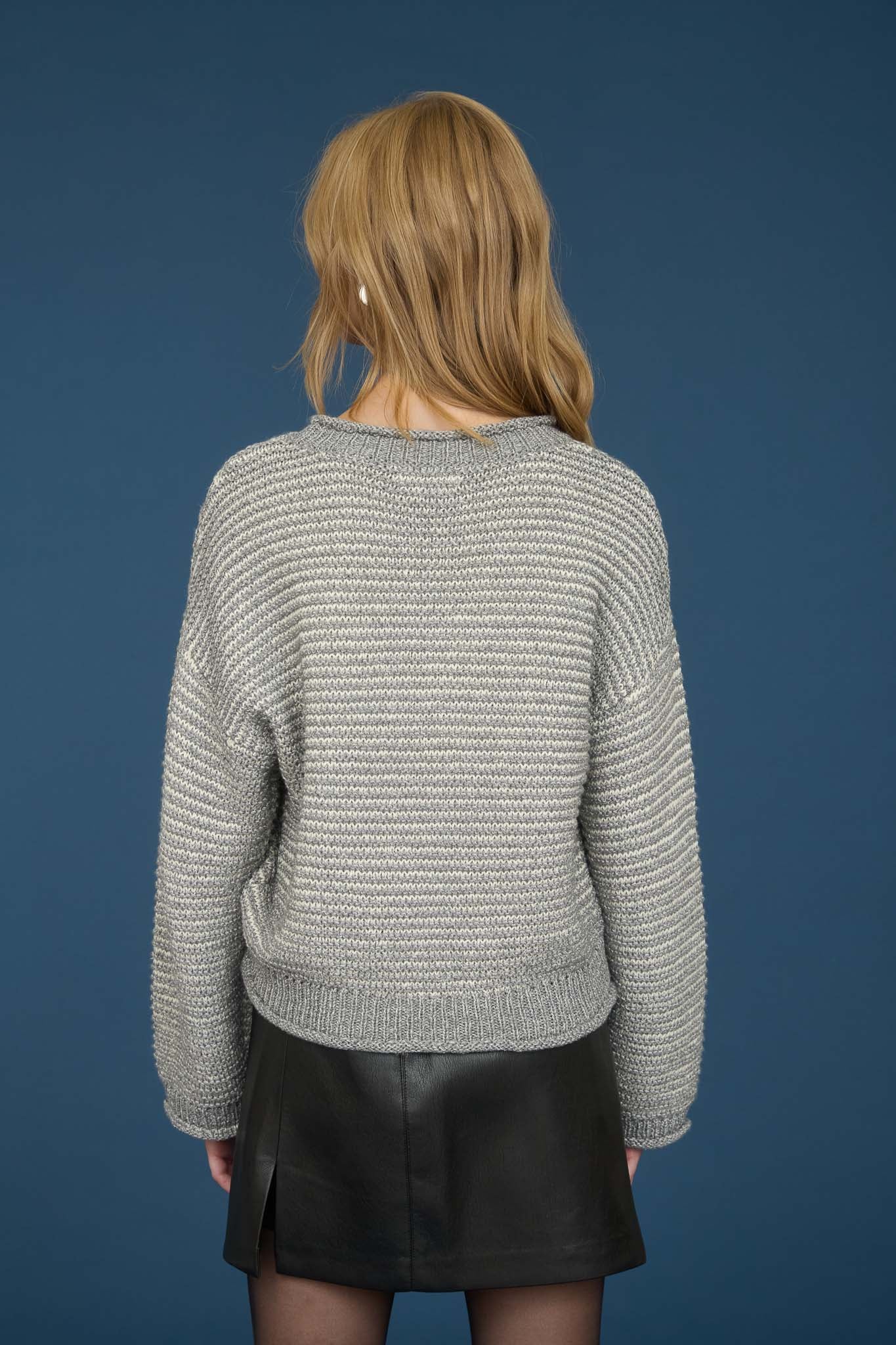 STRIPE RAW EDGE DETAIL LONG SLEEVE KNIT SWEATER