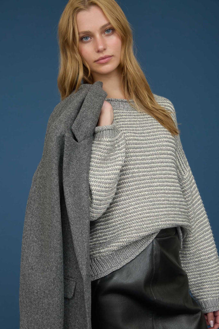STRIPE RAW EDGE DETAIL LONG SLEEVE KNIT SWEATER