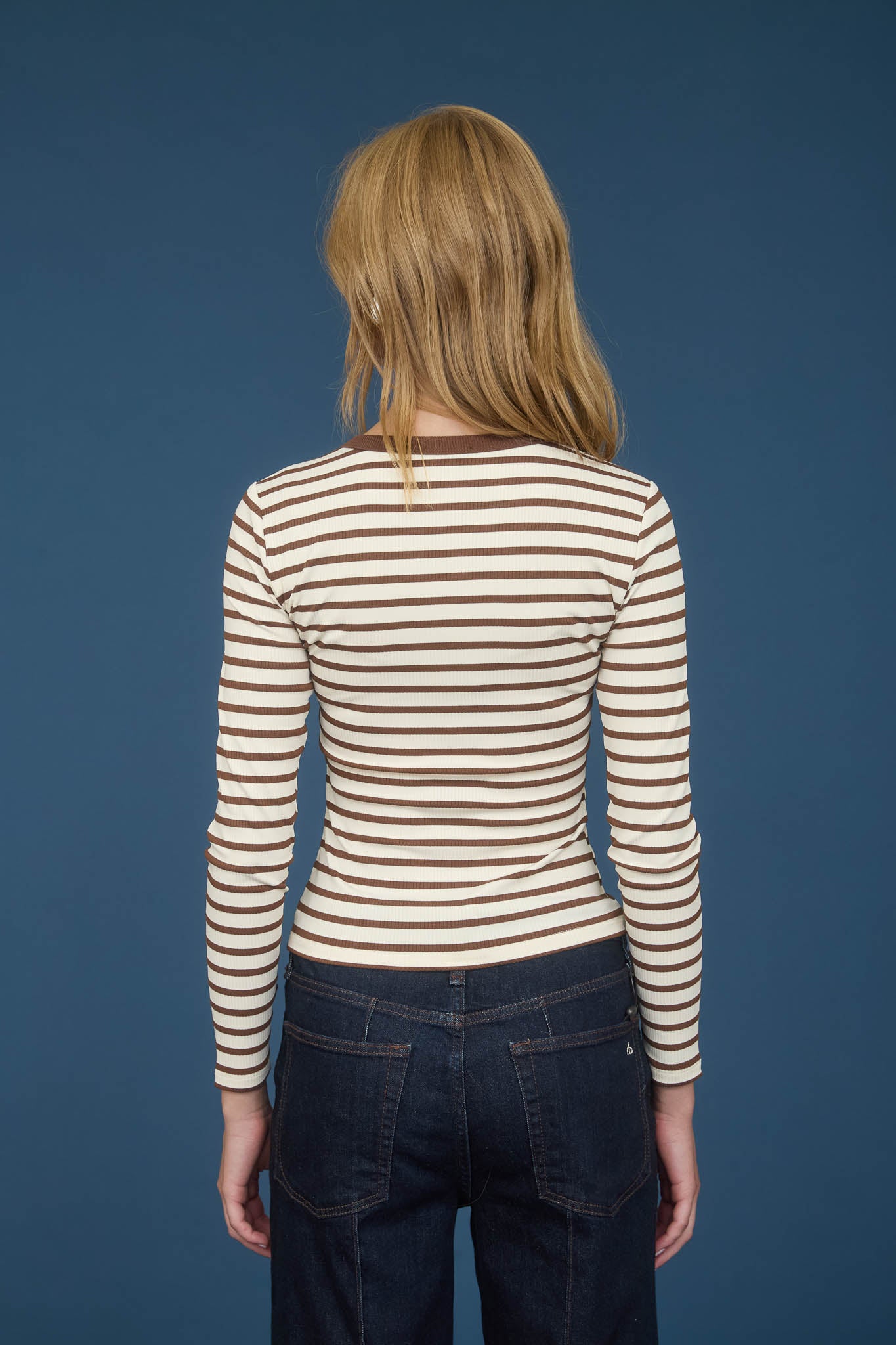 STRIPE SNAP BUTTON HENLEY RIB KNIT TOP