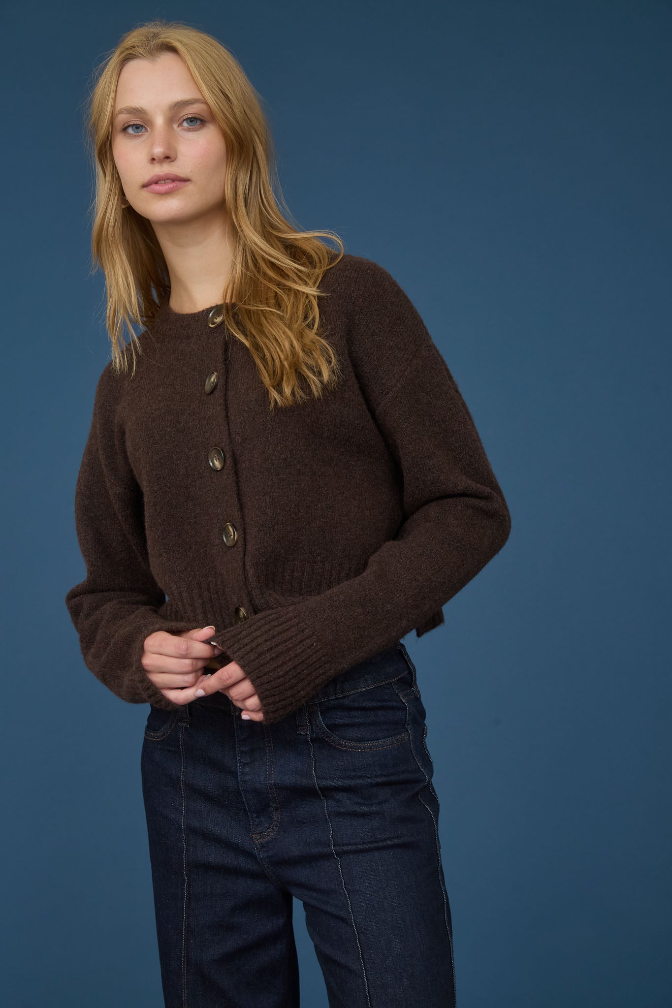 FUZZY KNIT BUTTON DOWN SIDE SPLIT KNIT CARDIGAN
