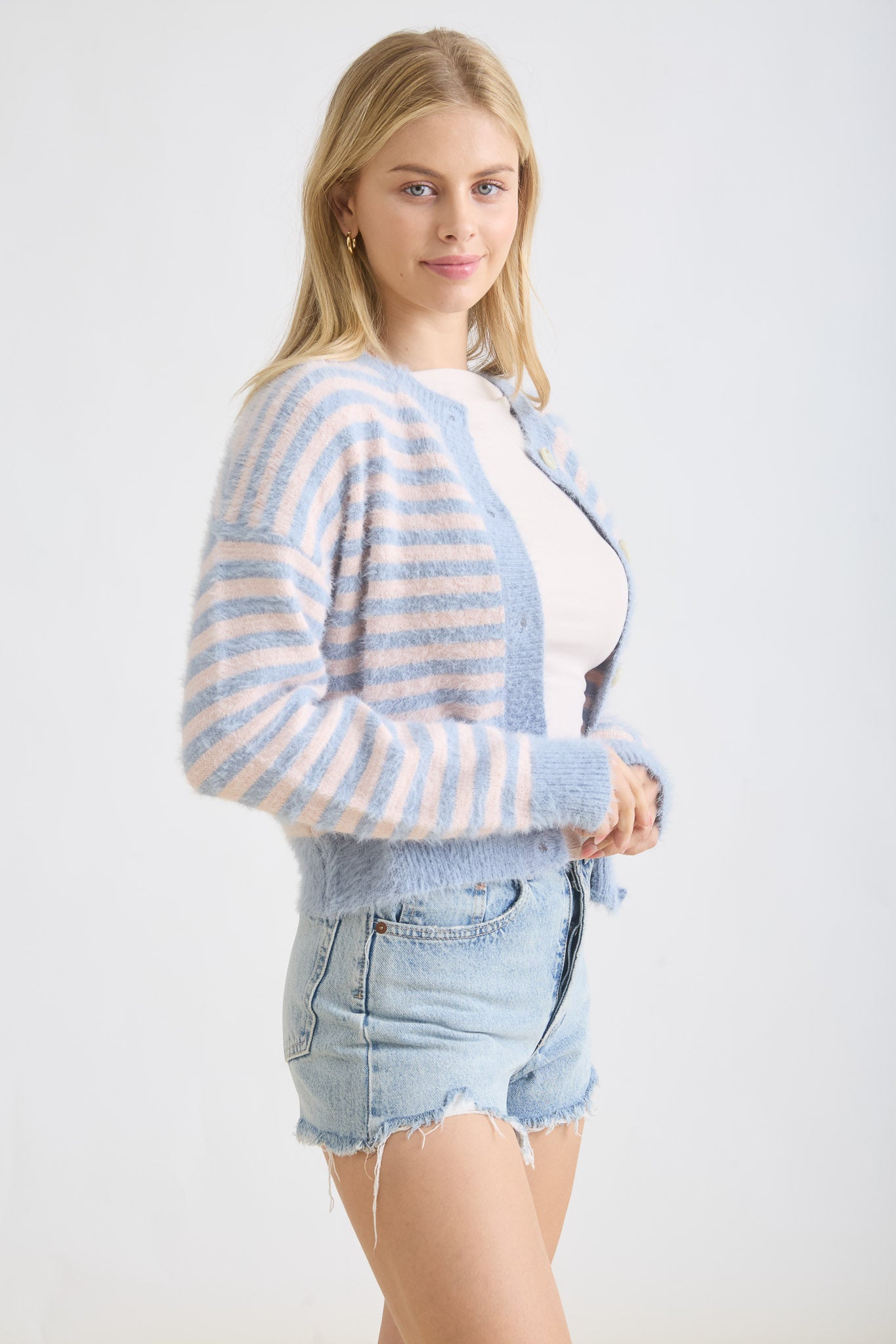 STRIPE ROUND NECK BUTTON DOWN FUZZY KNIT CARDIGAN
