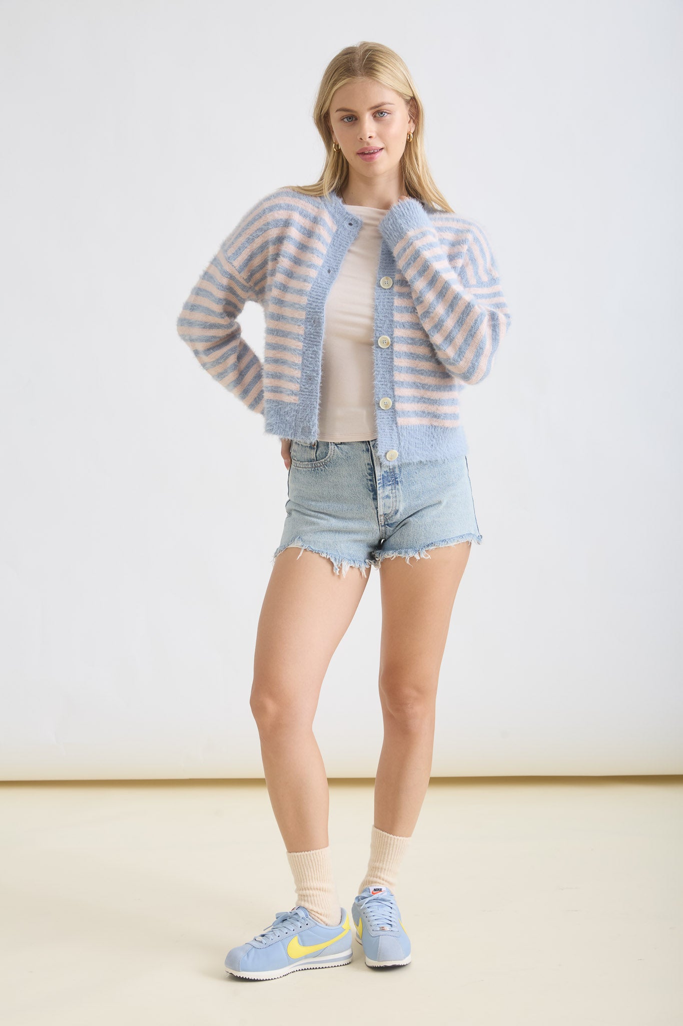 STRIPE ROUND NECK BUTTON DOWN FUZZY KNIT CARDIGAN