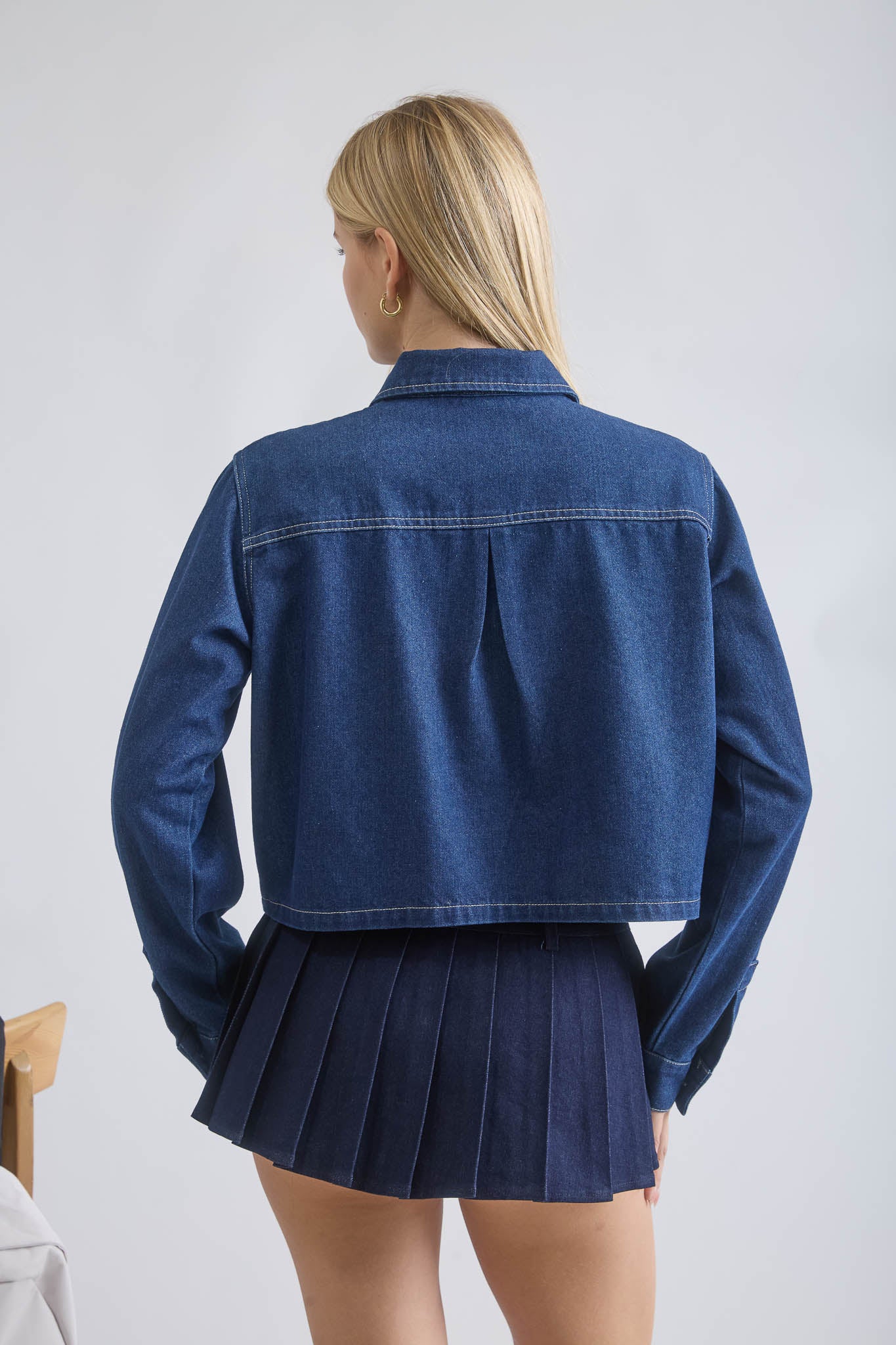 COLLARED BUTTON DOWN BOXY DENIM JACKET