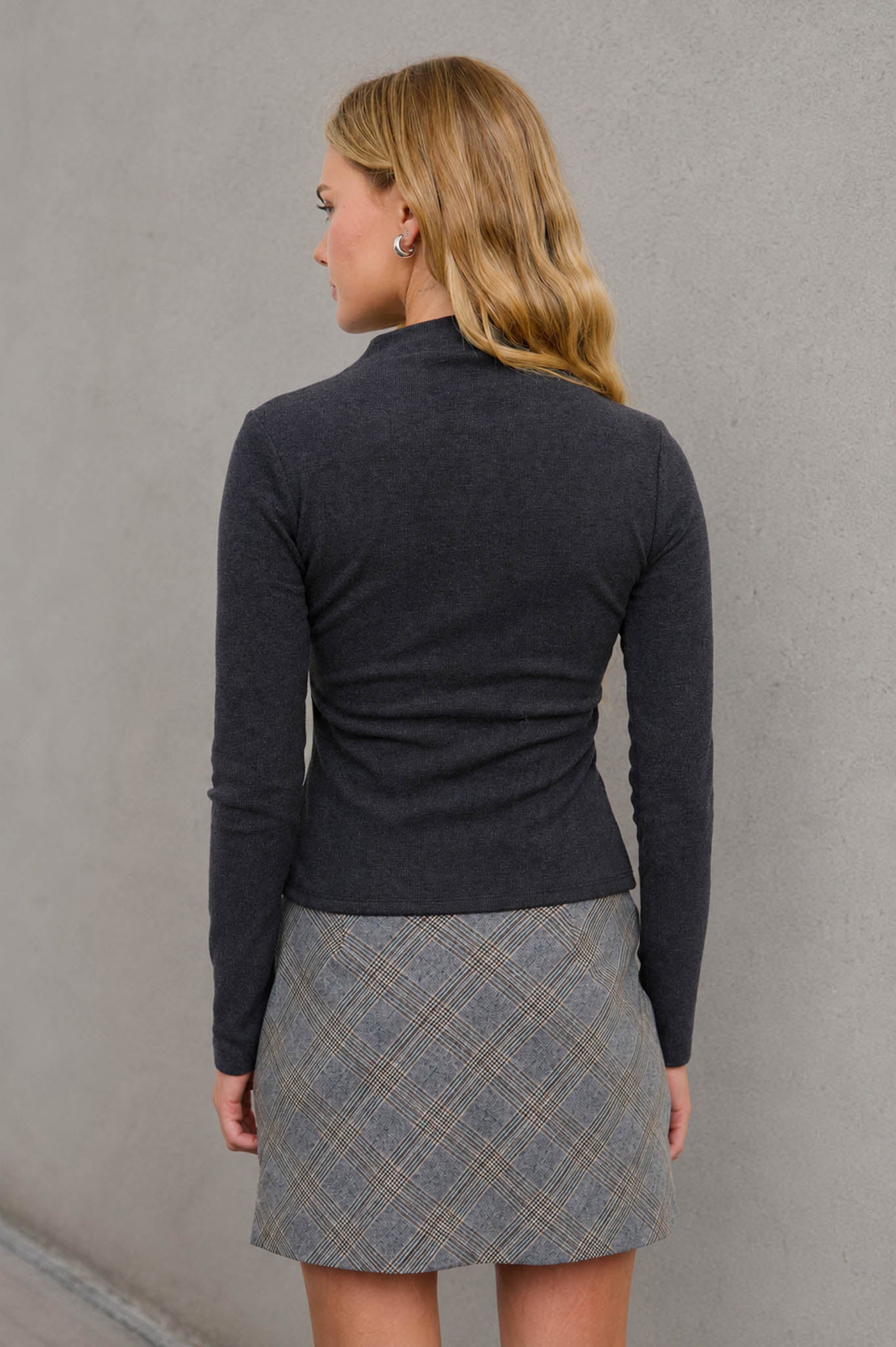 BUTTON FRONT MOCK NECK LONG SLEEVE KNIT TOP