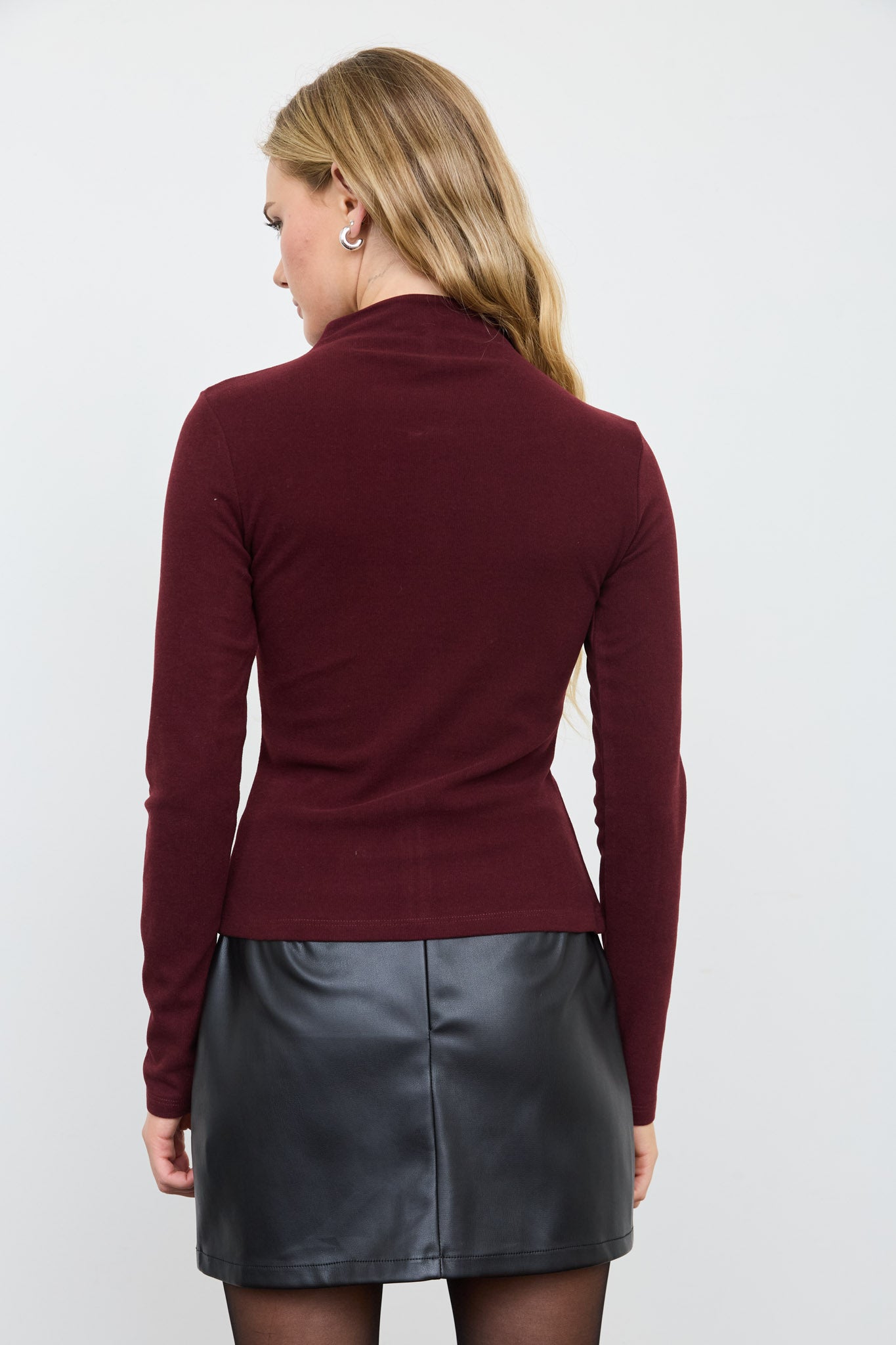BUTTON FRONT MOCK NECK LONG SLEEVE KNIT TOP