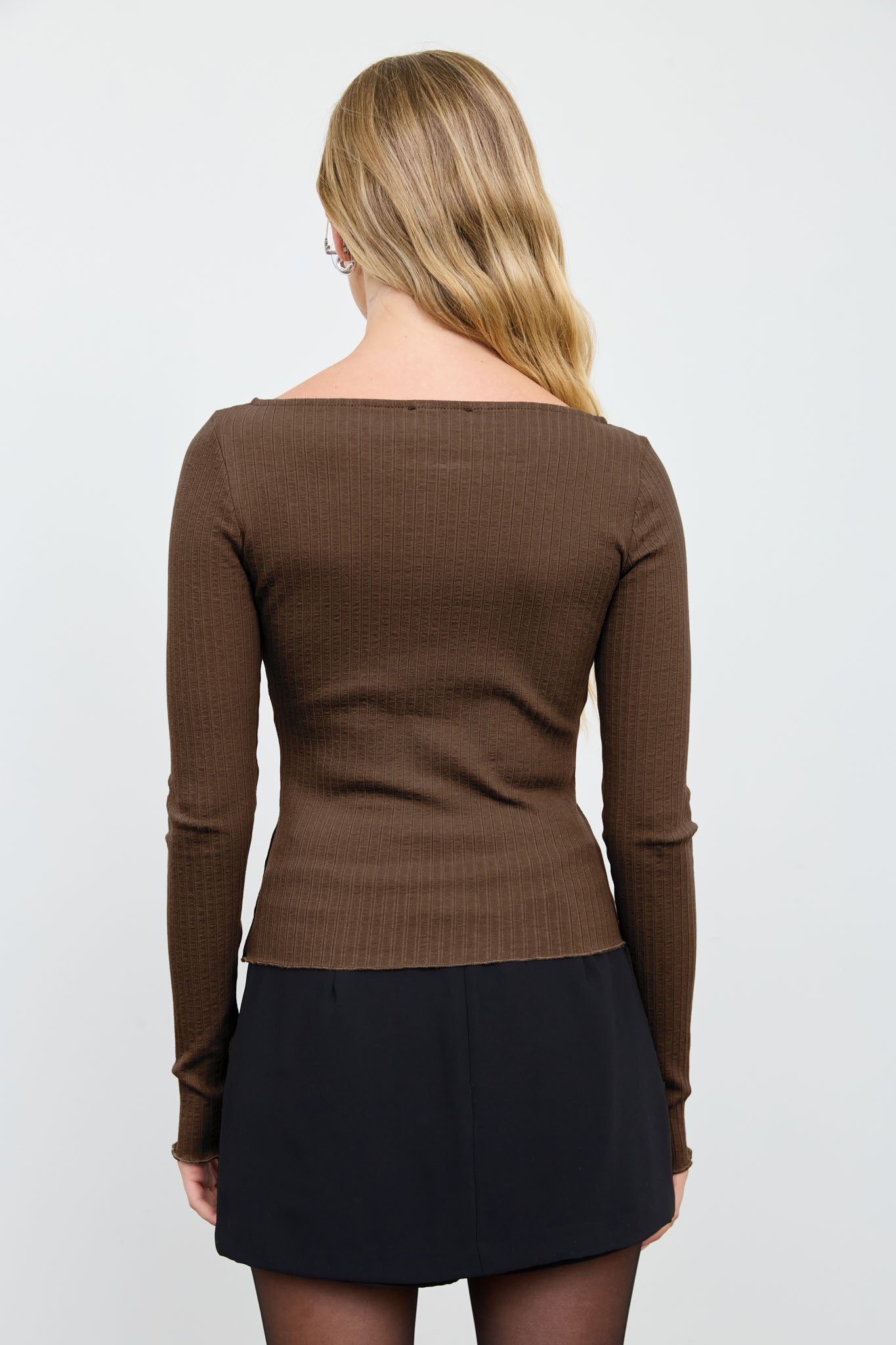 RIBBED CREW NECK BUTTON DOWN LONG SLEEVE KNIT TOP