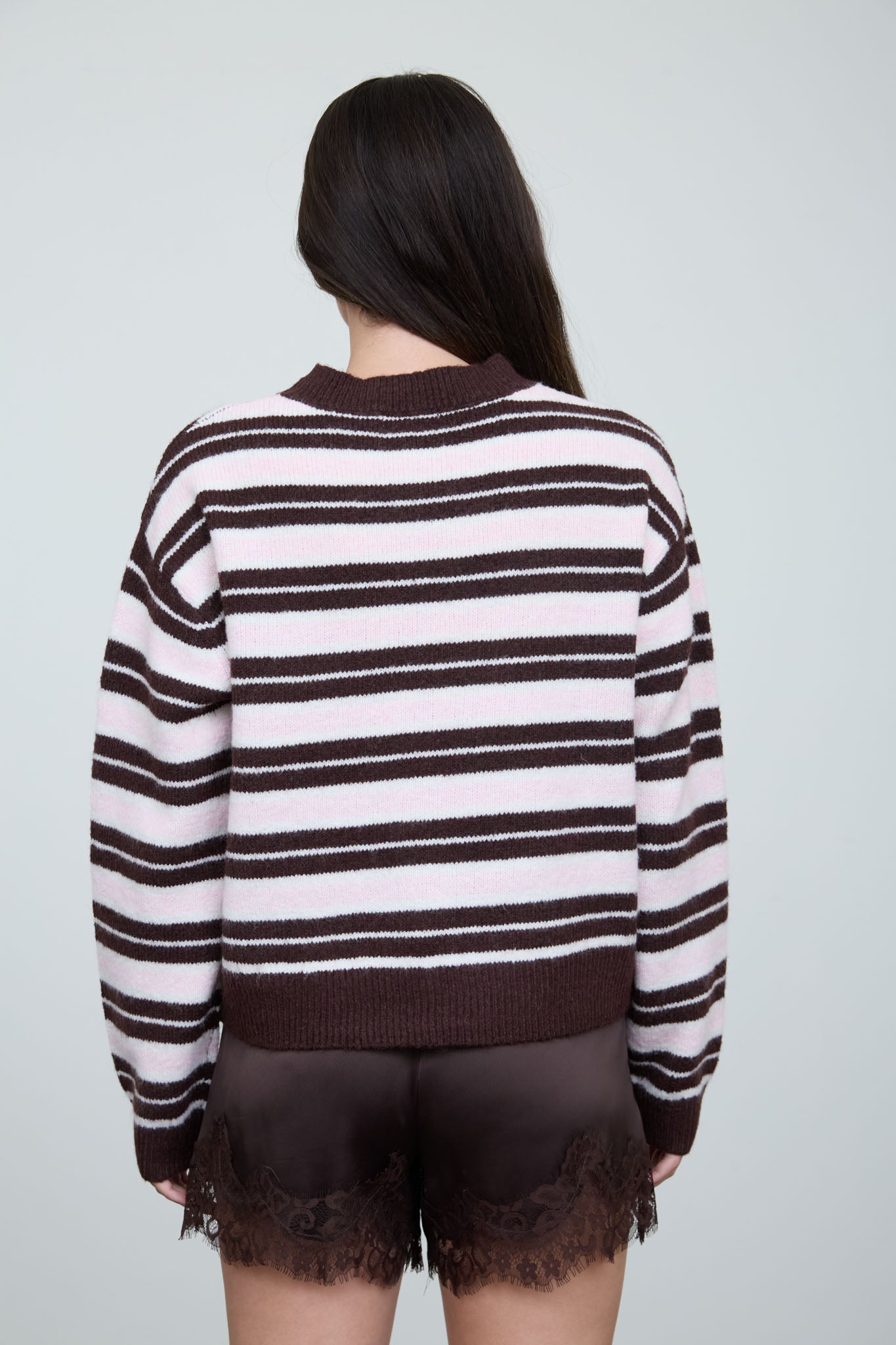 MULTI-COLOR STRIPE CREWNECK KNIT SWEATER