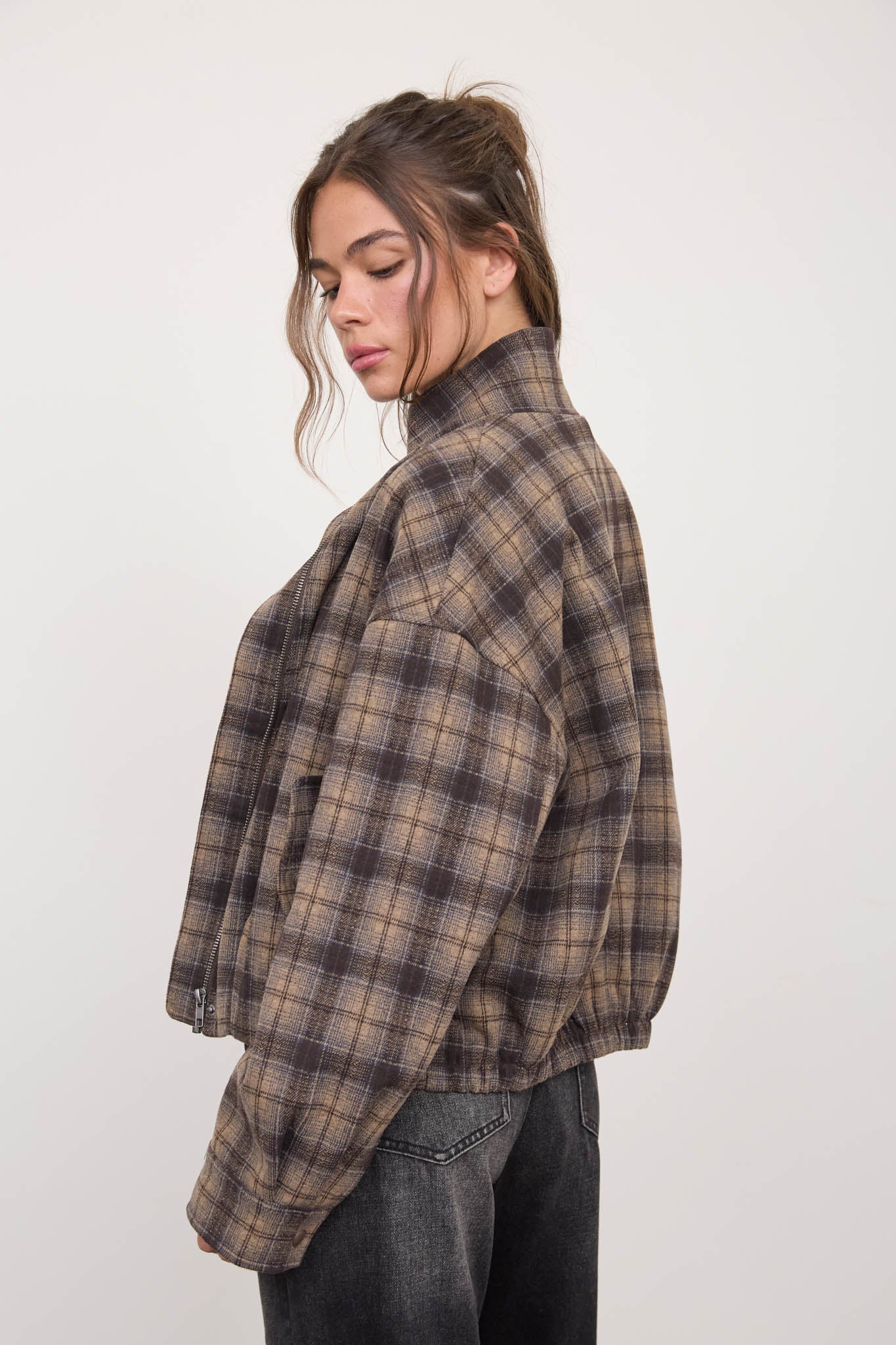 PLAID STAND COLLAR CROPPED JACKET (PRE-ORDER)