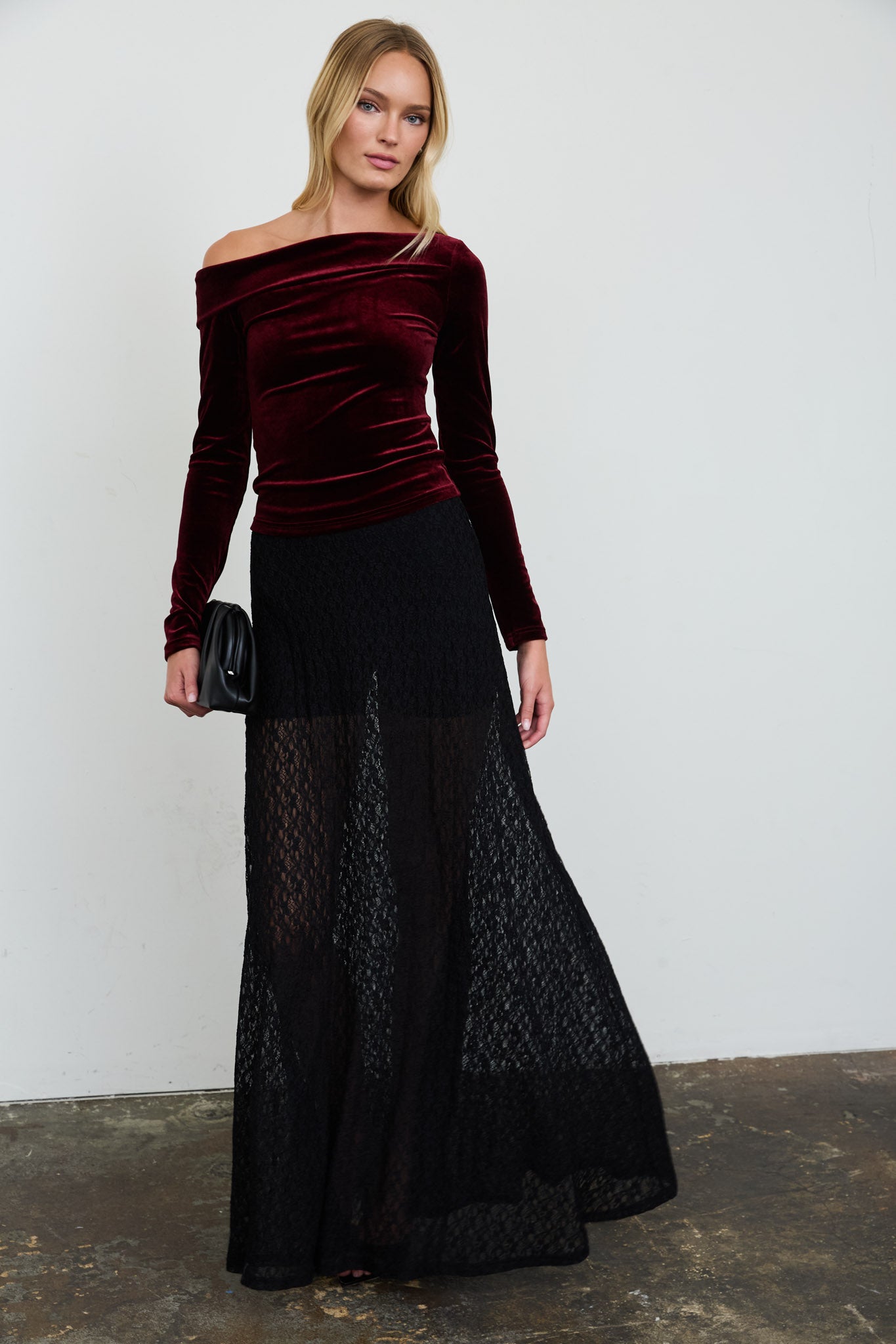 VELVET OFF-SHOULDER LONG SLEEVE KNIT TOP