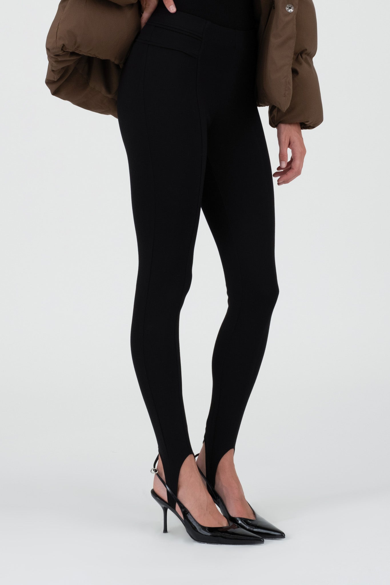 HIGH WAISTED STIRRUP PANTS