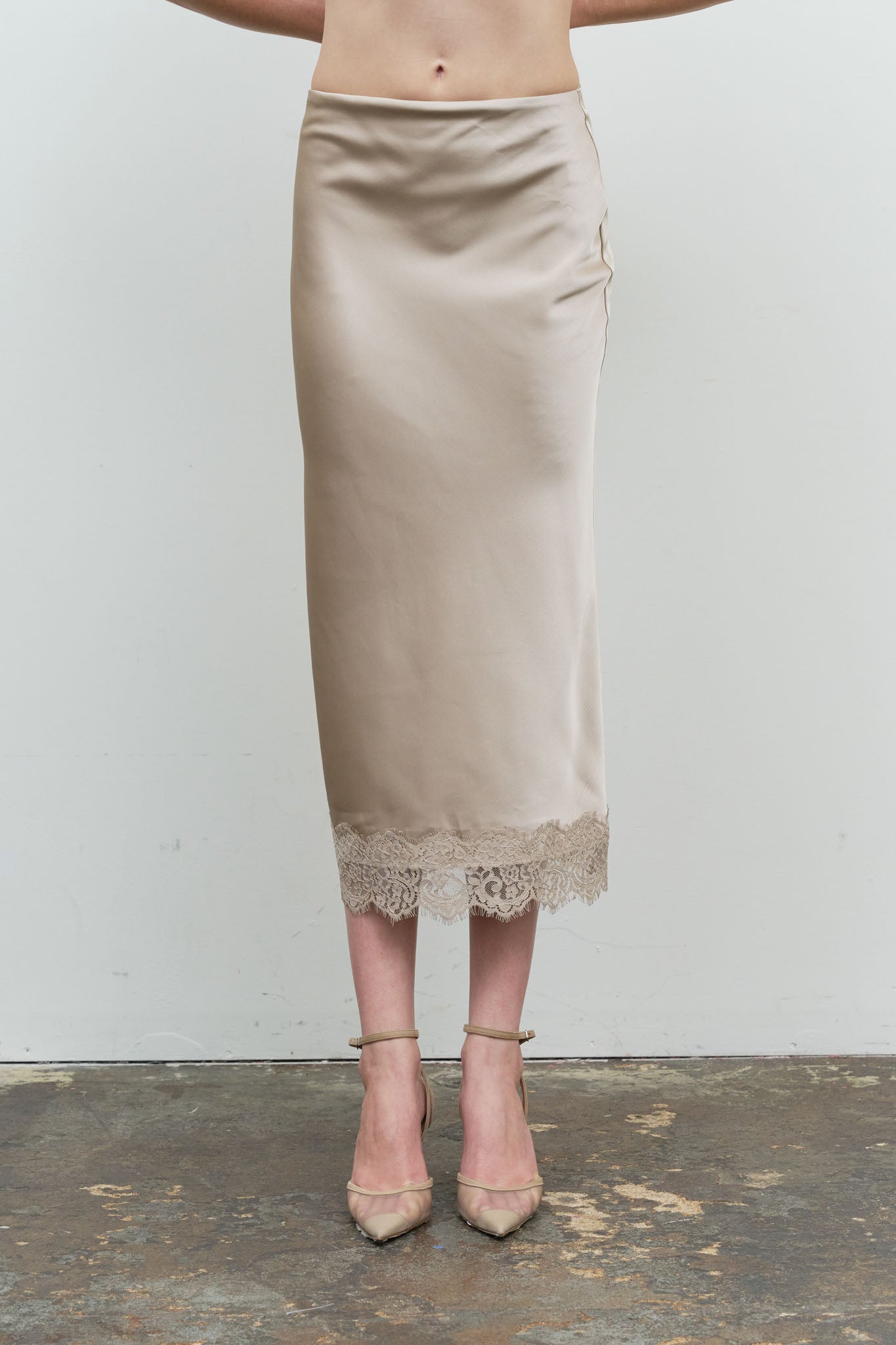 SATIN LACE HEM BACK SLIT PENCIL MIDI SKIRT