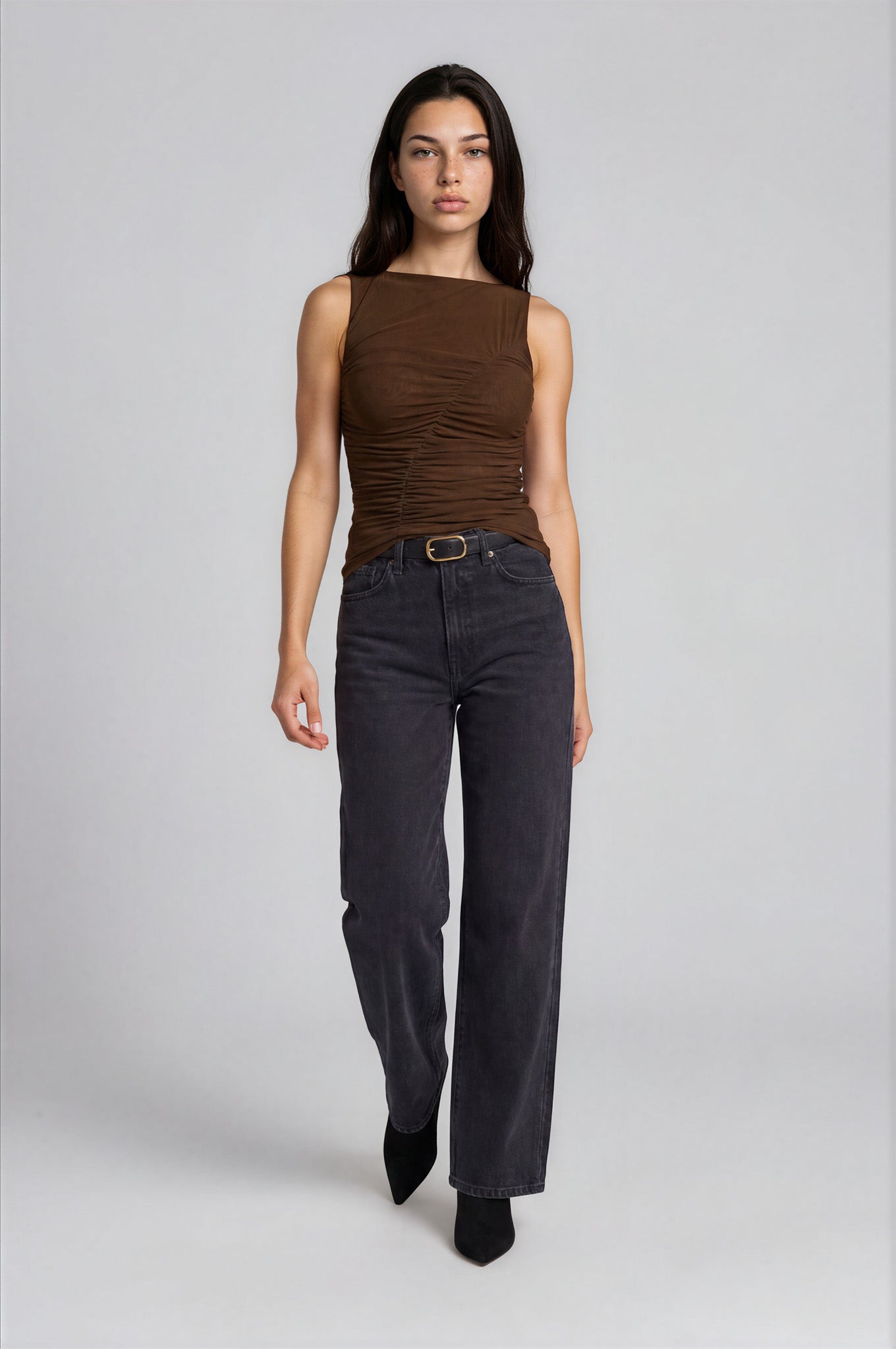 MESH BOAT NECK RUCHED FRONT SLEEVELESS KNIT TOP