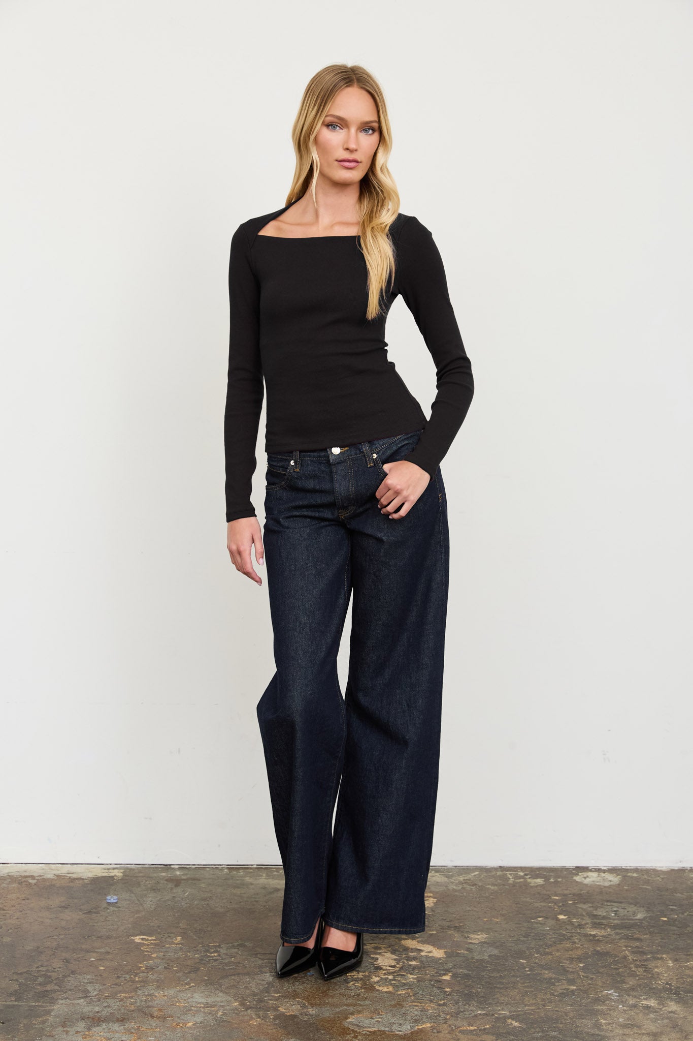 BOAT ENVELOPE NECK LONG SLEEVE KNIT TOP