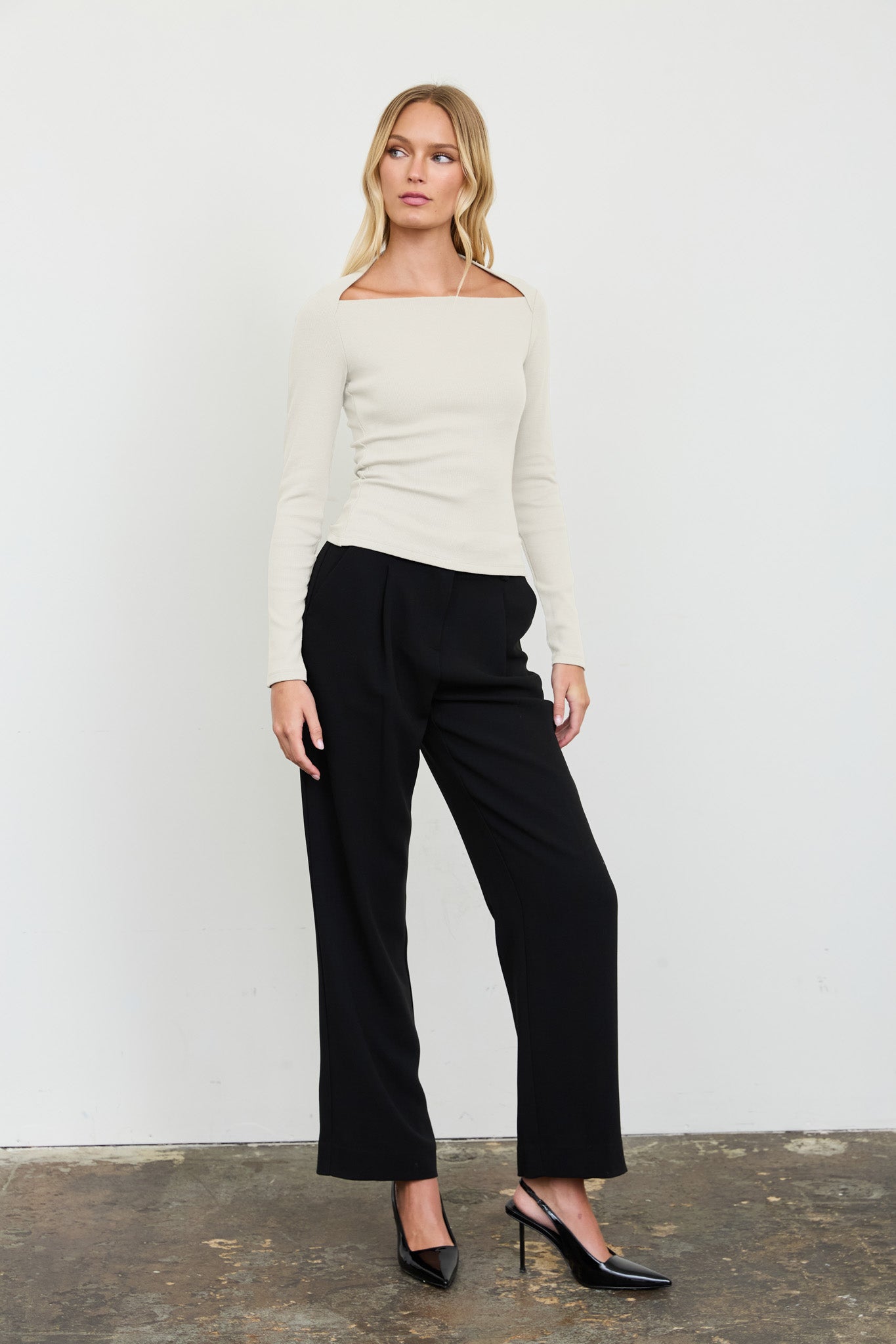 BOAT ENVELOPE NECK LONG SLEEVE KNIT TOP