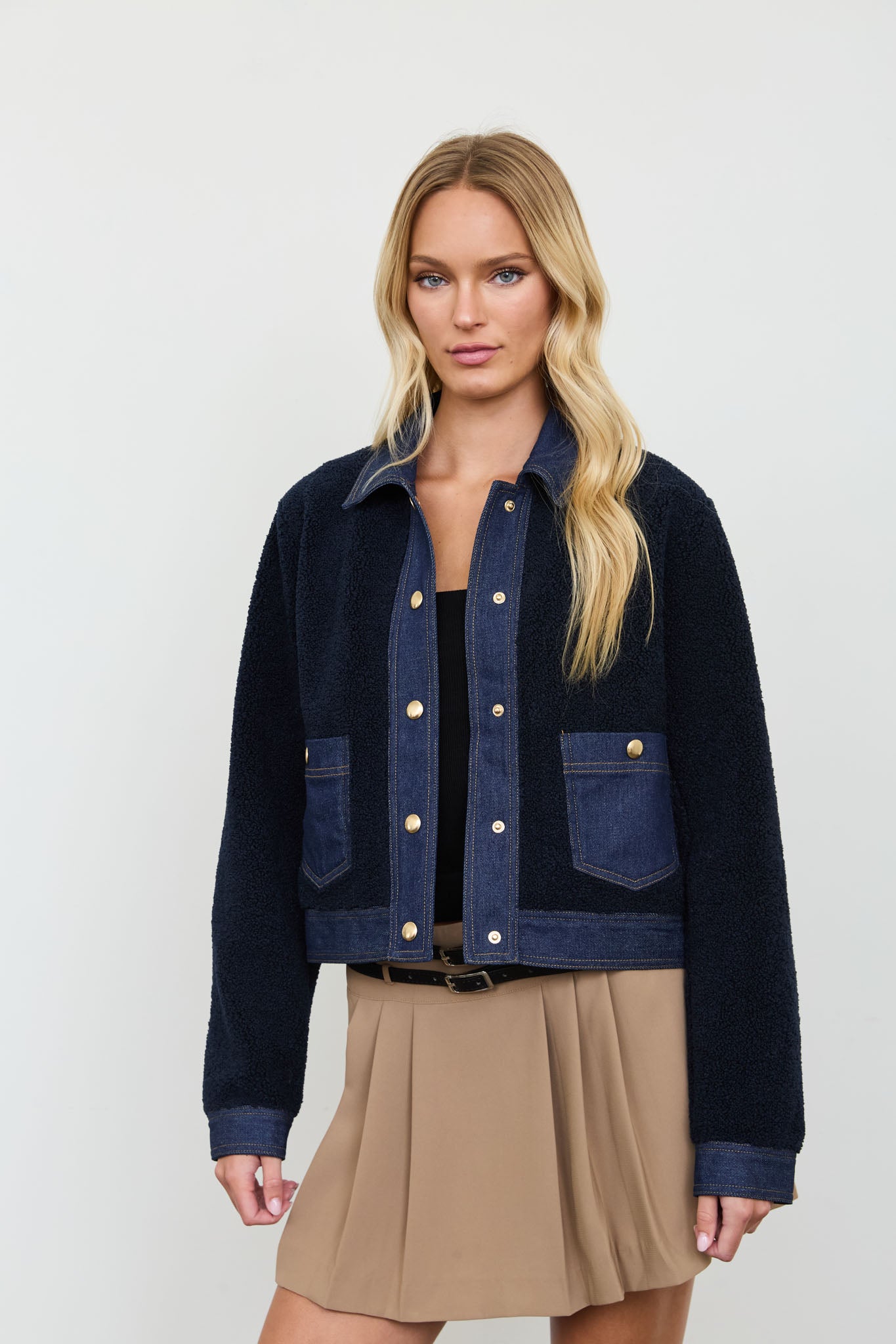 DENIM TRIM SHERPA CROPPED JACKET (PRE-ORDER)