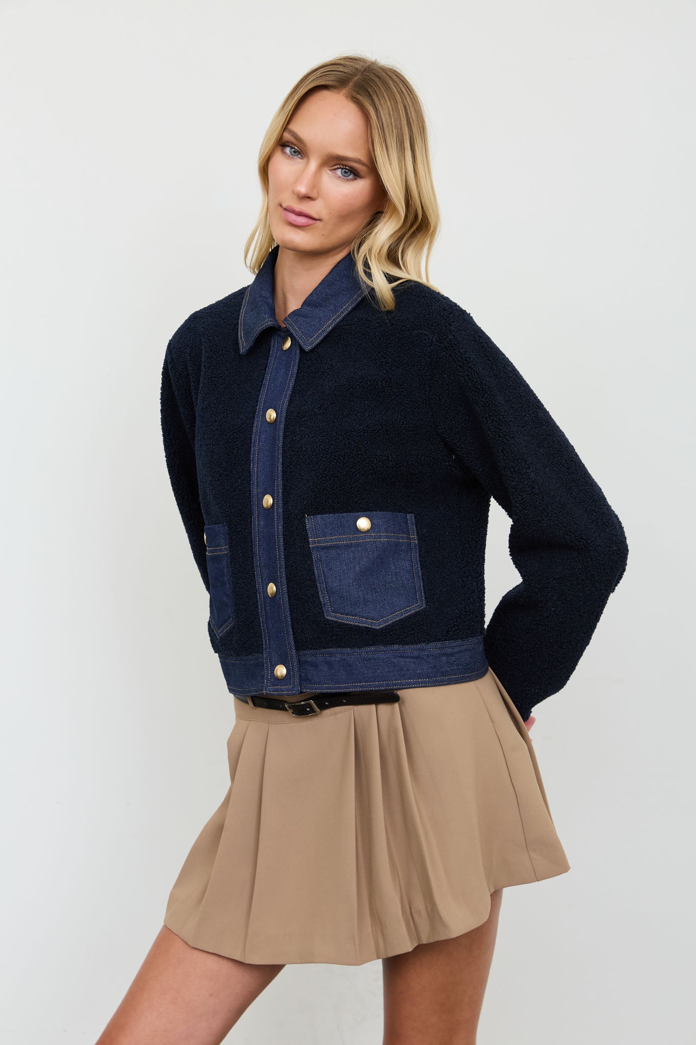 DENIM TRIM SHERPA CROPPED JACKET (PRE-ORDER)