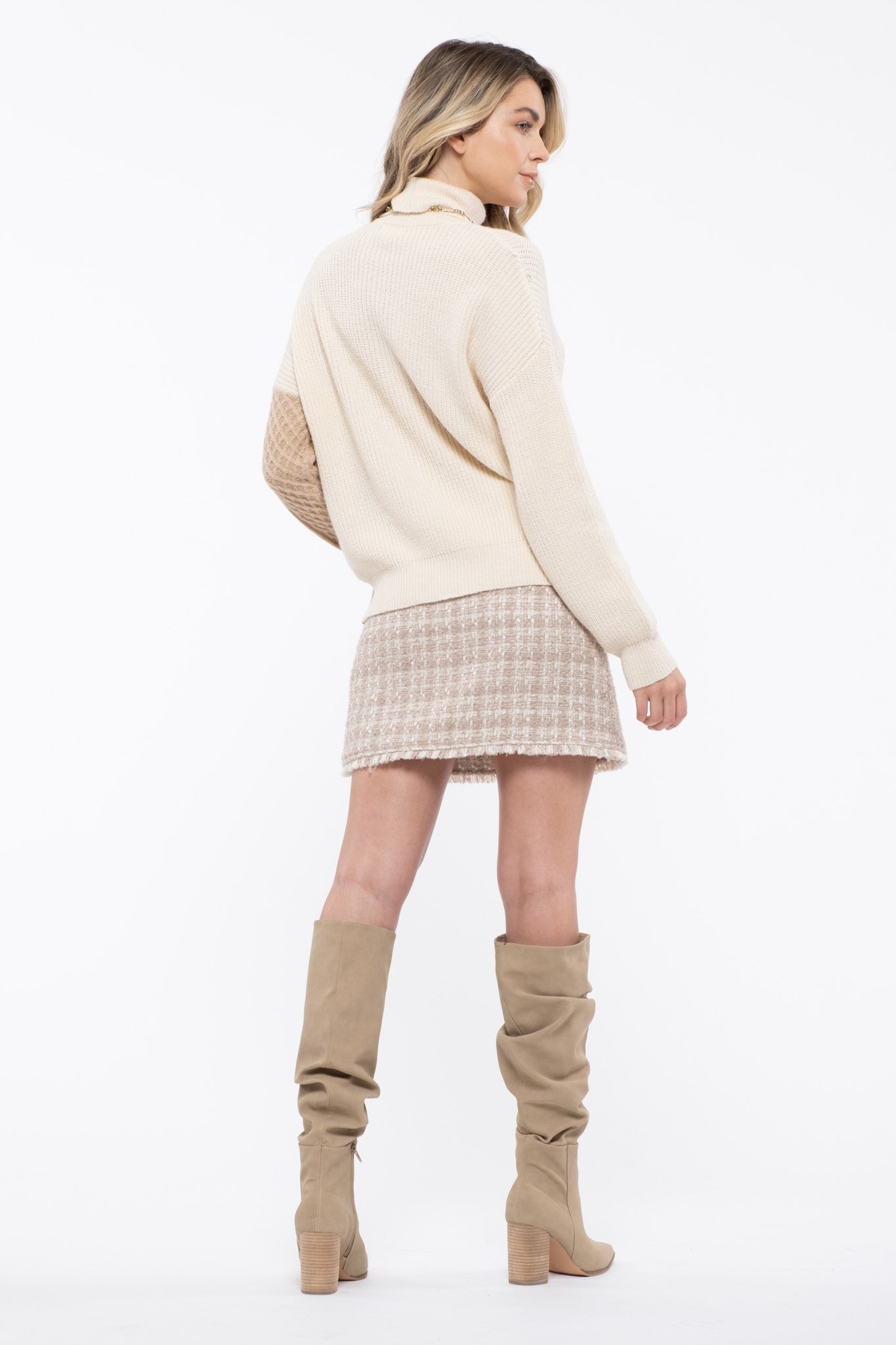 COLORBLOCK CABLE KNIT SWEATER