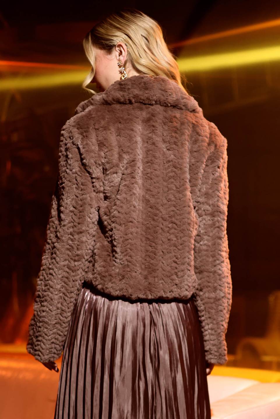 FAUX FUR NOTCH COLLAR JACKET