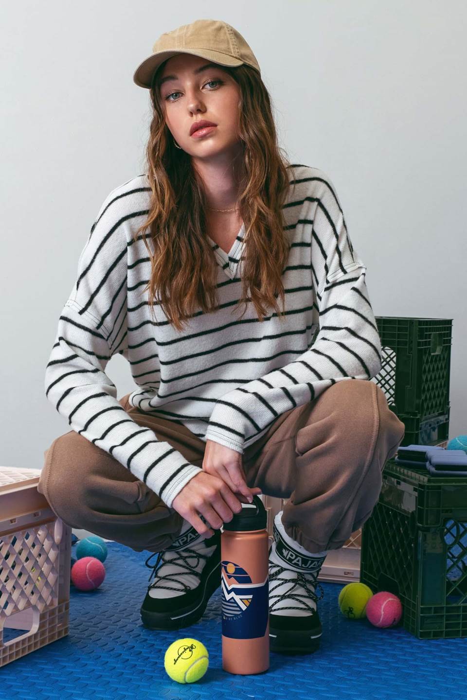STRIPED RAW EDGE SPLIT NECK KNIT TOP