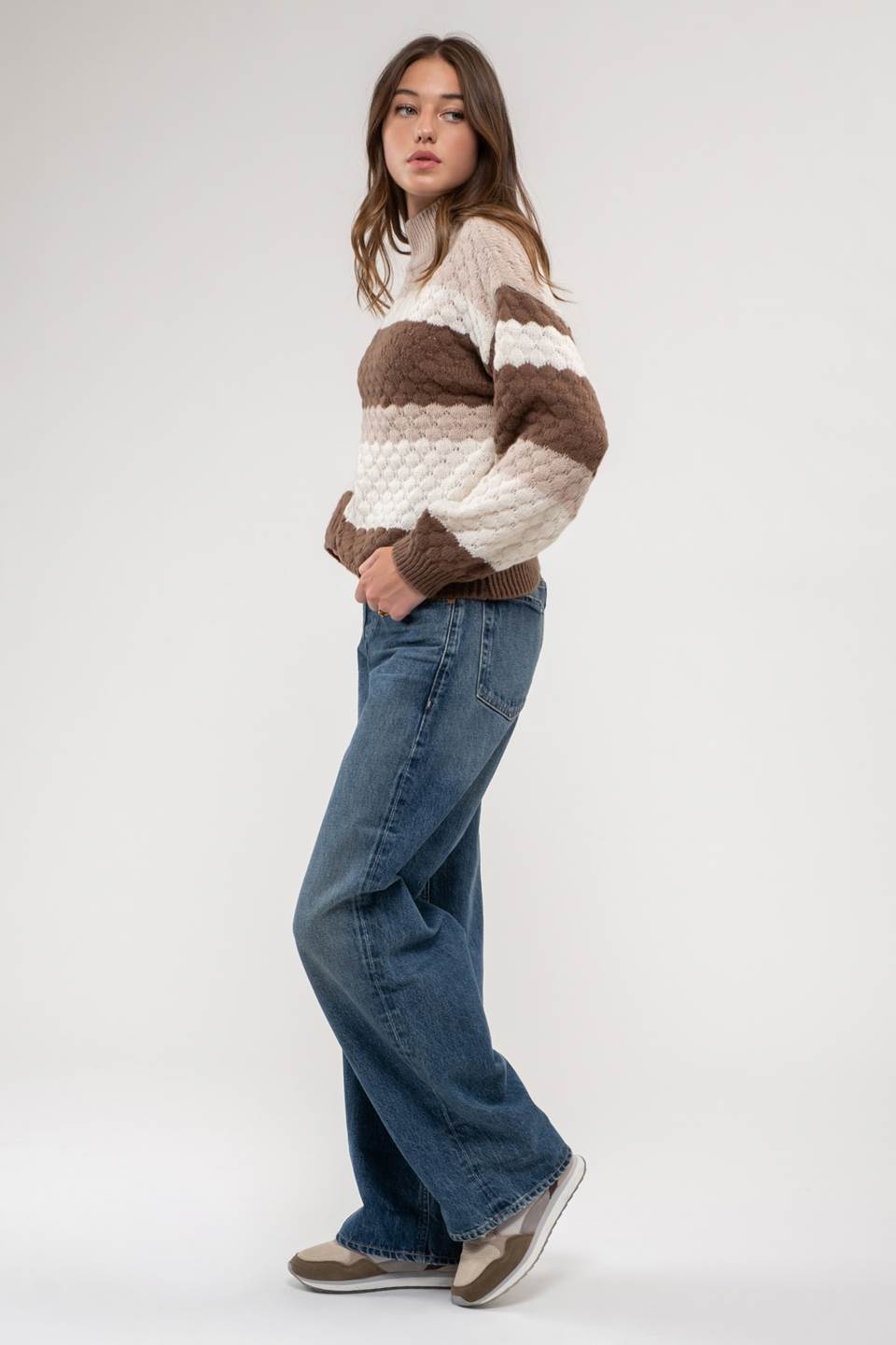 STRIPED MULTICOLOR KNIT PULLOVER SWEATER