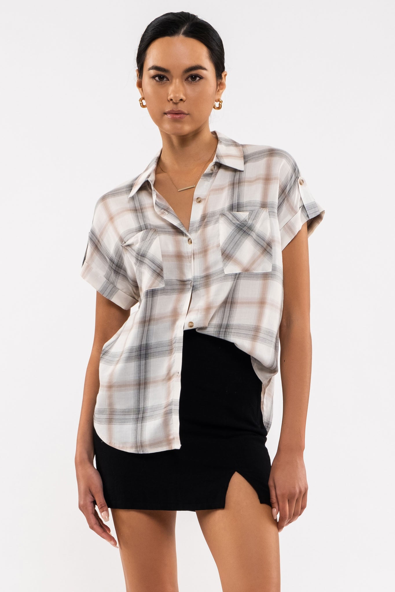 PLAID SHORT SLEEVE WOVEN TOP
