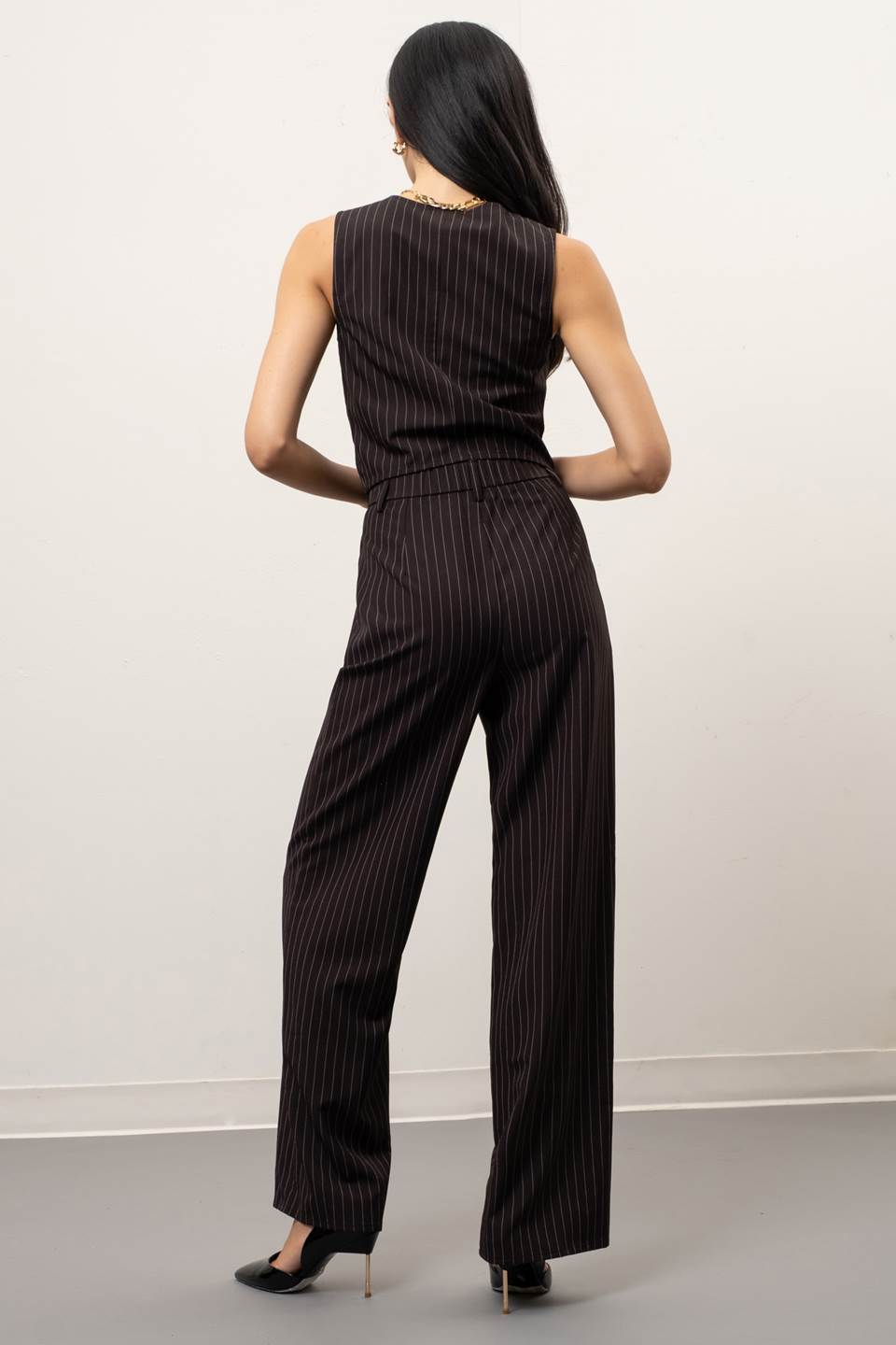 PANTALÓN PIERNA ANCHA PLIEGUES RAYAS