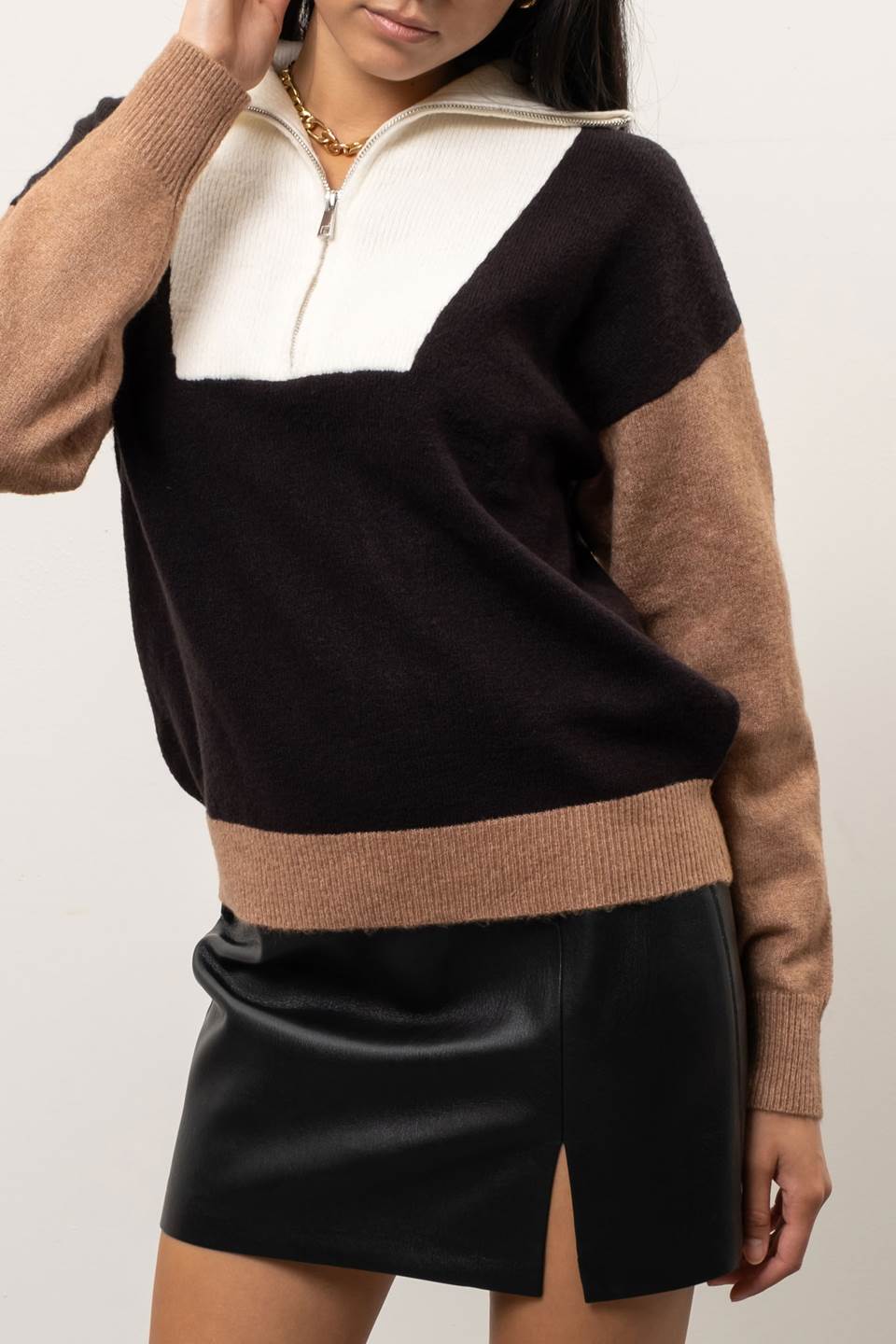 COLORBLOCK HALF-ZIP SWEATER