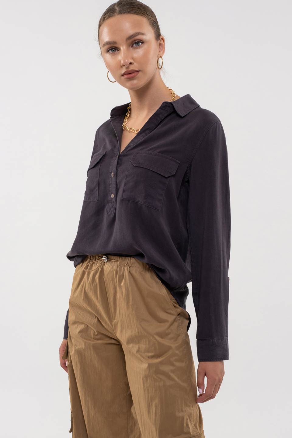 HALF BUTTON UP COLLARED WOVEN TOP